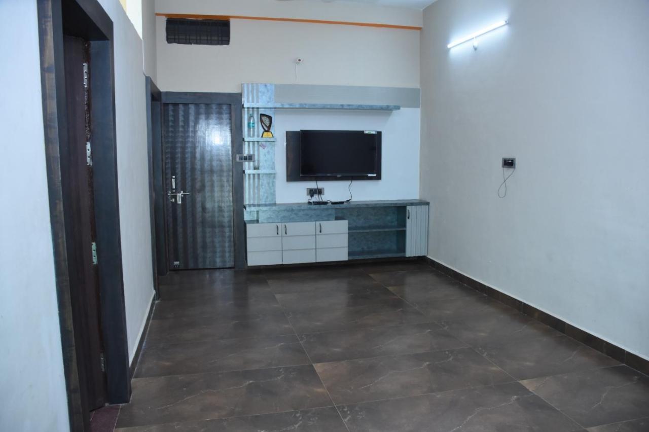 Homestay Signature